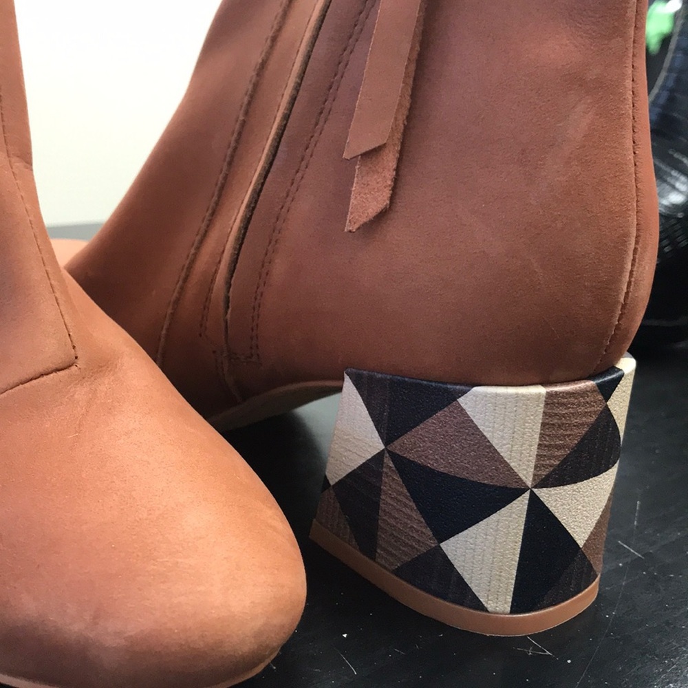 š TOMS Emmy Bootie - Picture 12 of 12
